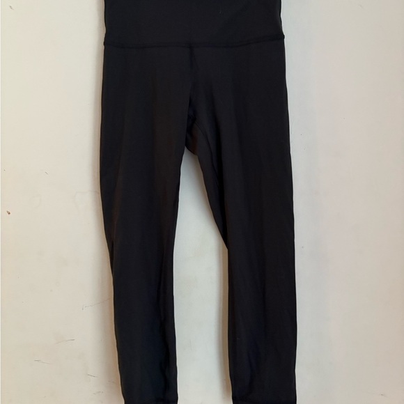 Lululemon Wunder Under Luxtreme Hi Rise Crops 21" Inseam Size 6 - Picture 2 of 4